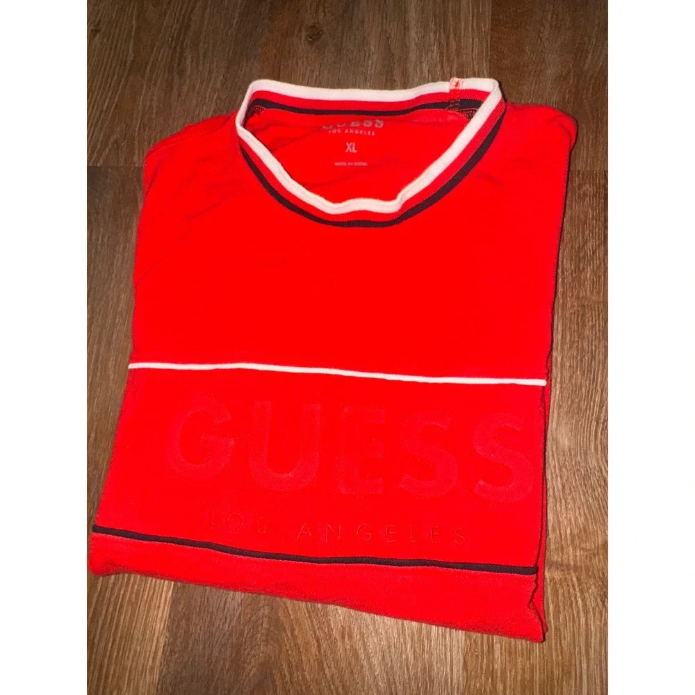 GUESS Los Angeles Red Logo‎ Embroidered T Shirt Men's Size XL - Picture 4 of 4